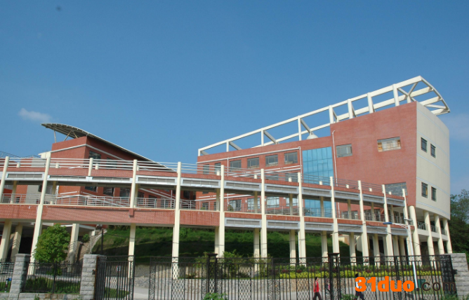湖北理工学院算高水平大学吗？最好的专业有哪些好就业吗？
