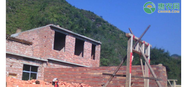 宅基地过户需要什么手续？农村房屋可以继承吗？