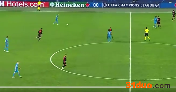 切尔西遭3-3绝平 欧冠小组赛积13分居小组第二出线