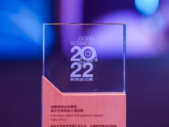 昆仑万维周亚辉荣获彭博商业周刊「创新精神企业家奖」