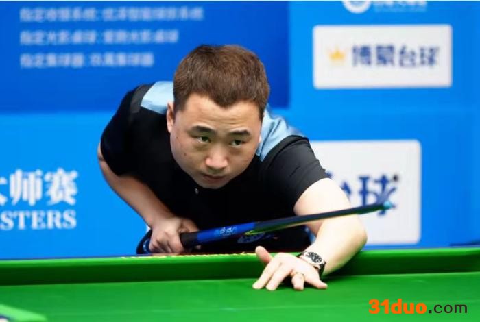 楚秉杰在比赛中。组委会供图