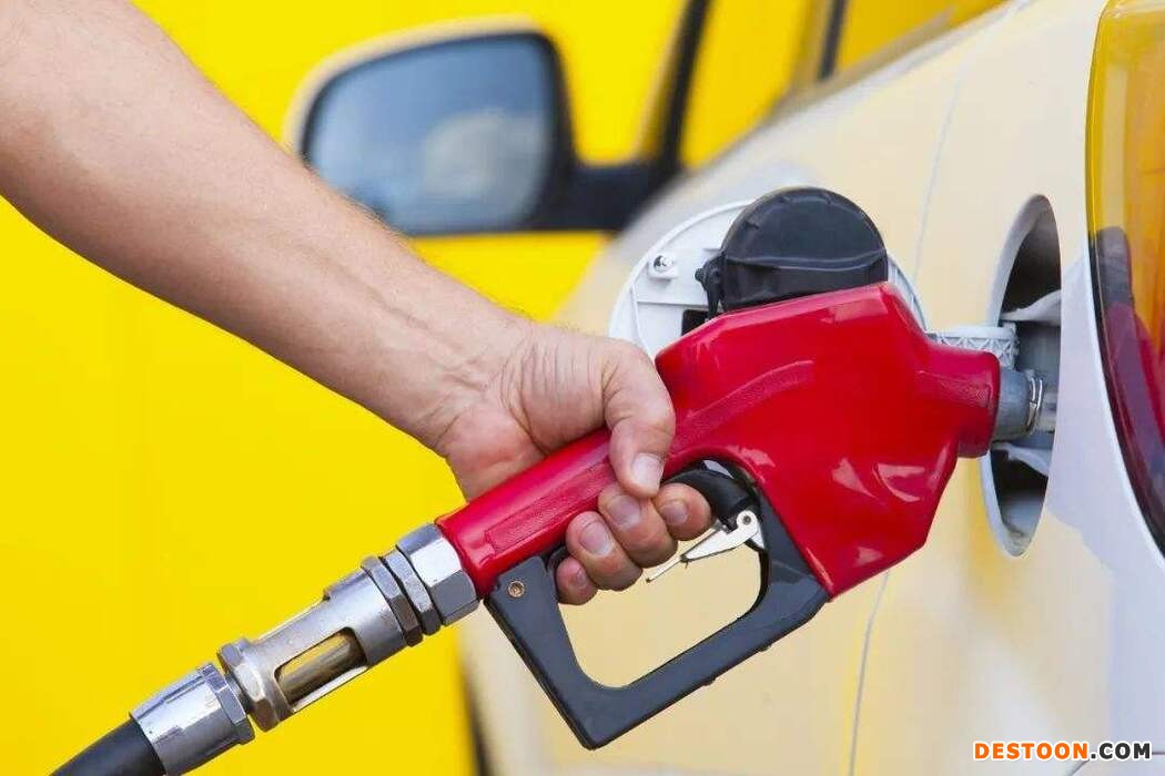 油价调整窗口4月16日0时开启 或迎“下调”