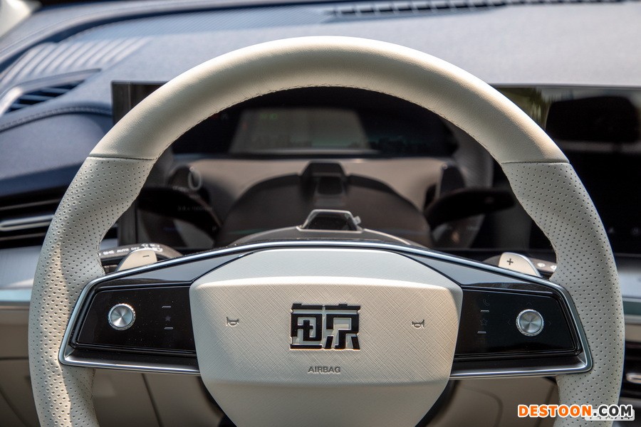 荣威鲸将于4月19日上市 预售16.68万起