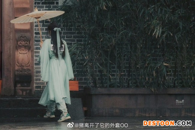 古装美女！白鹿奔跑吧天青色等烟雨路透图