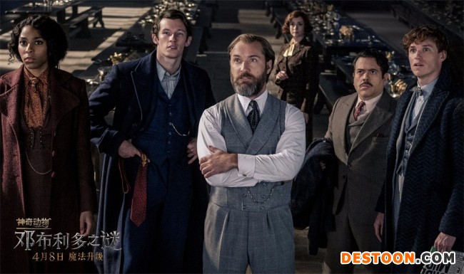 《神奇动物:邓布利多之谜》“魔法重燃”终极预告