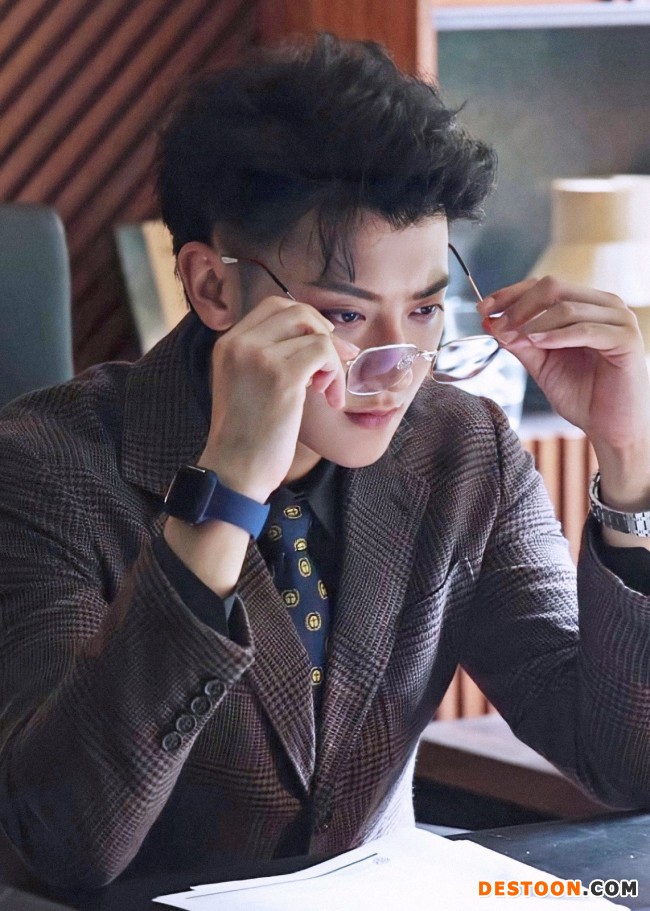 黄子韬告别陆询 《才不要和老板谈恋爱》会员收官