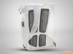 Vaude推出“世界上首个”可回收背包的原型，采用100%的TPU材料制成