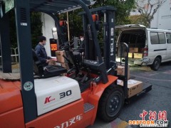 上海战疫：企业持续发力 保障供应链畅通稳定