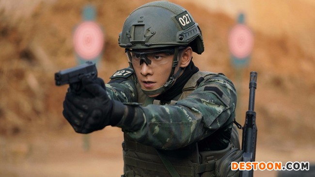 杨洋《且试天下》黑丰息丰兰息双重身份多面演绎