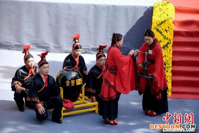 2022·壬寅年谷雨祭祀仓颉典礼在陕西白水县举行。 董张曼 摄