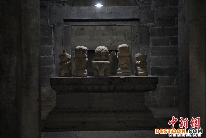 图为“潞王陵”地宫。 邓小强 摄