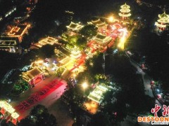 福建湄洲岛：“云端守夜”共庆妈祖诞辰