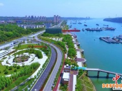 湖北宜昌沿江生态环境实现绿色“蝶变”