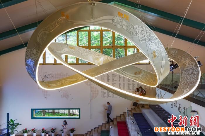 南京“世界文学客厅”开放：继承千年文学馆旧址遗韵