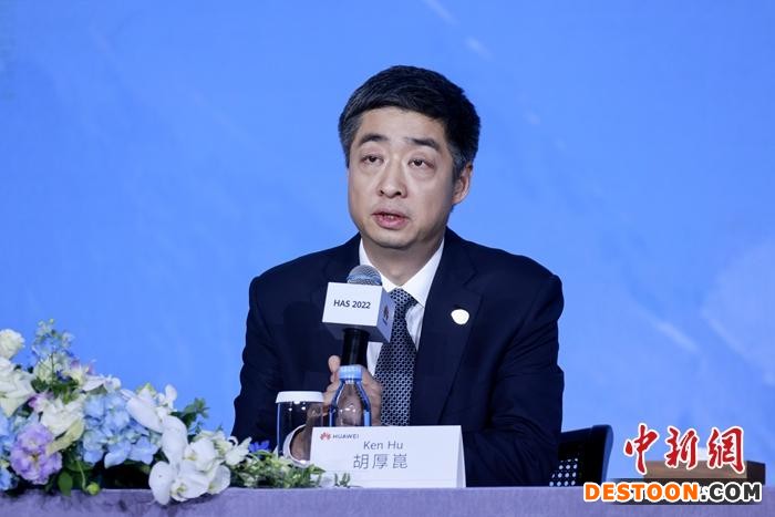 华为轮值董事长胡厚崑。供图