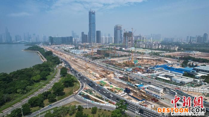 滨海大道施工全景 中铁四局供图