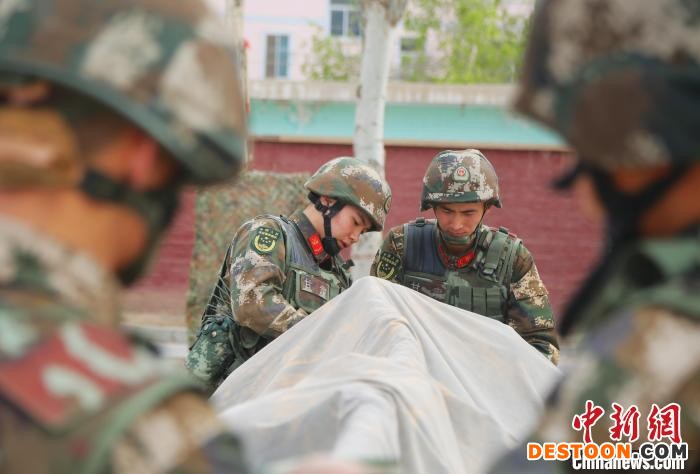 甘肃武警后装专业大比武：十八般武艺竞技角逐