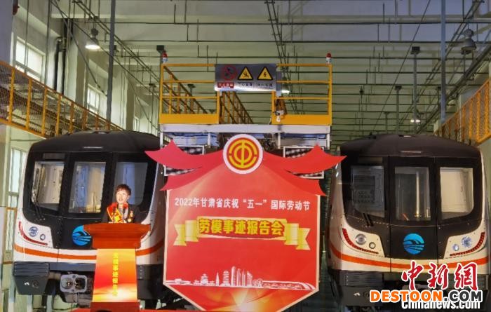 甘肃“土”专家为洋设备“动手术”破解“卡脖子”难题