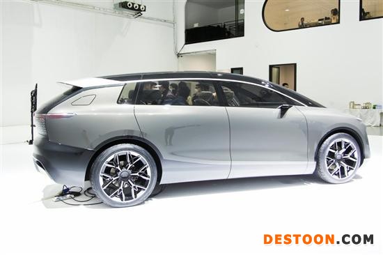 行走的样板间 解析奥迪urbansphere概念车