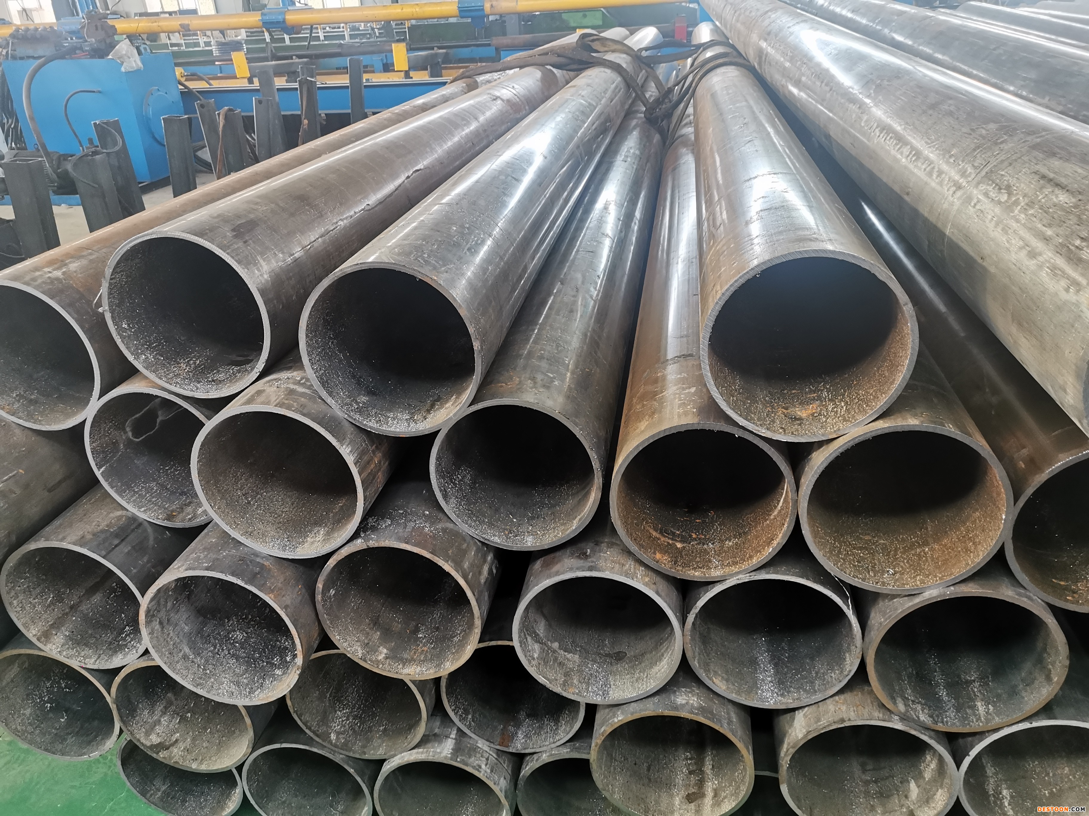 215*10冷拔钢管定做