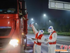 日供蔬菜可达2000吨 浙江宁波“方舱”蔬菜批发市场启用