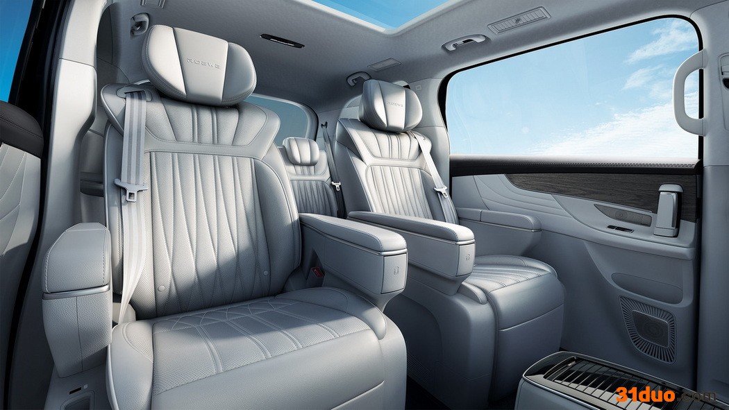 荣威iMAX8 EV 纯电MPV 开启预售 27.98万起