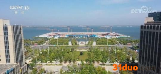 上海临港新片区工业企业已复工复产290家 100个在建项目复工