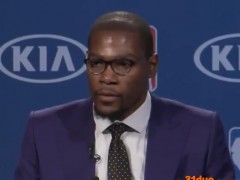 8年前的今天：杜兰特当选常规赛MVP 发表动人演讲致敬母亲
