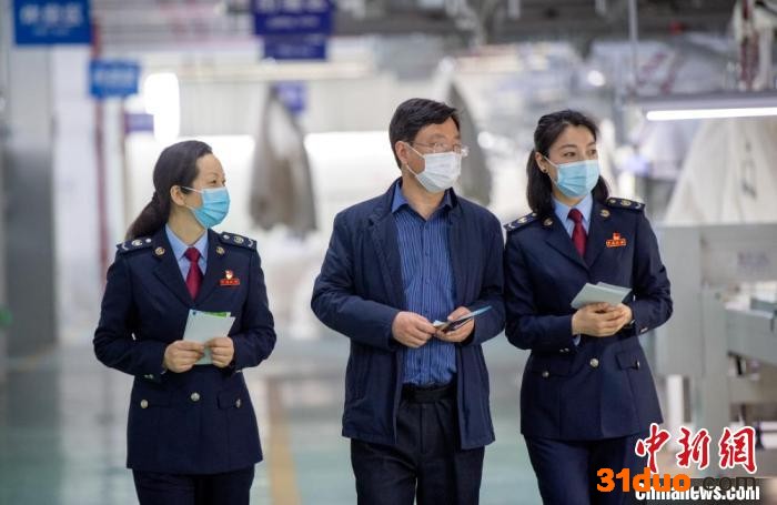 江苏盐城：大规模留抵退税“红包”助力企业“轻装快跑”