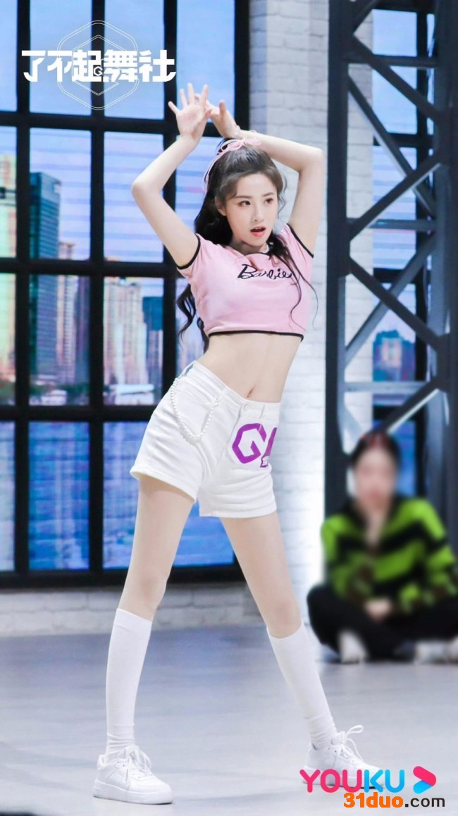 吕雪亮相《了不起！舞社》首次公演表现大获好评