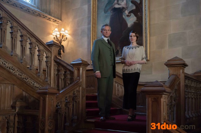 《唐顿庄园2》超前观影 家族成员集结奉送独家视频