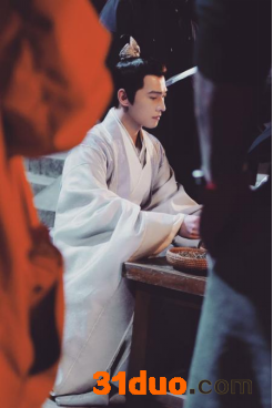 杨洋《且试天下》会员收官 丰兰息江湖再见