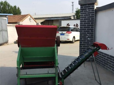 花生种子秧果去秧机  小型花生摘果机价格 花生果秧分离机 自走式大型摘果机