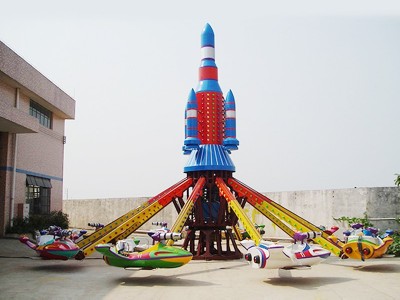 2021新款自控飞机 公园儿童游乐设备生意好