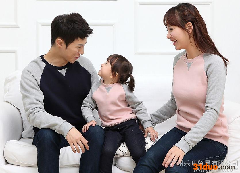 《 非常一家 》亲子装，全国招商 ，火热加盟！赚钱小生意！钱的服装店！韩版童装！服装加盟！童装加盟！亲子装加盟！