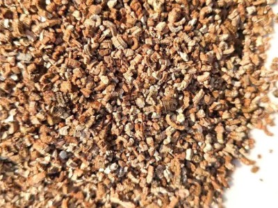 灵寿蛭石厂家供应花卉蛭石 1-3隔热蛭石粉