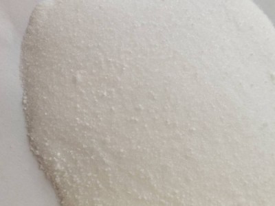 **硝酸钾用于陶瓷，钢化玻璃，冶金，印染，蔬菜和花卉喷施肥