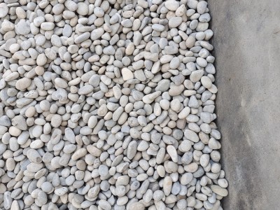 本格厂家现货 树坑石 花卉铺面卵石 河道鹅卵石 砂砾石 建筑工程鹅卵石 均匀