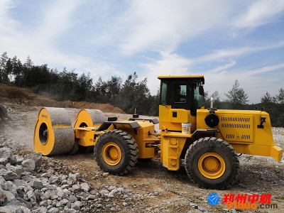 中航冲击压路机，冲击碾压机，冲击式压路机全国招商