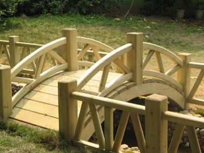 岁氏 杭州厂家供应防腐木桥设计 木桥订购 木桥定制 碳化木桥 木桥价格 木桥图片 **厂家推荐  招商代理 木桥