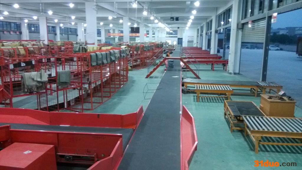 招商加盟 180度转弯皮带机 物流快递分拣机 高速分拣机皮带机加工定制 输送机