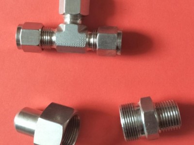 【泽鑫】供应高品质  过渡接头直通接头 液压接头   不锈钢快速接头 直通三通直角