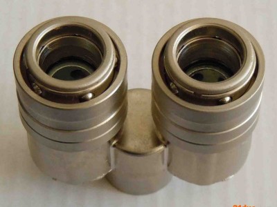 二叉自锁快速接头