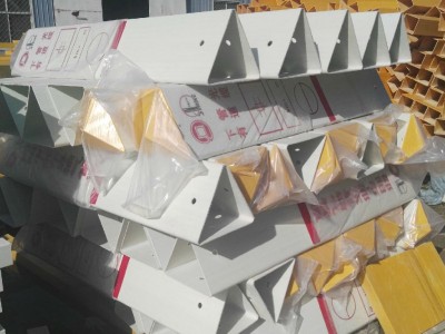 智晨 玻璃钢标志桩警示桩 交通标志桩 燃气管道标志桩