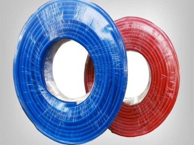 洪坤橡塑 32mm 氧气管乙炔管丙烷管四季柔软焊接焊割气割专用管耐酸碱耐柴汽油胶管耐磨损耐油