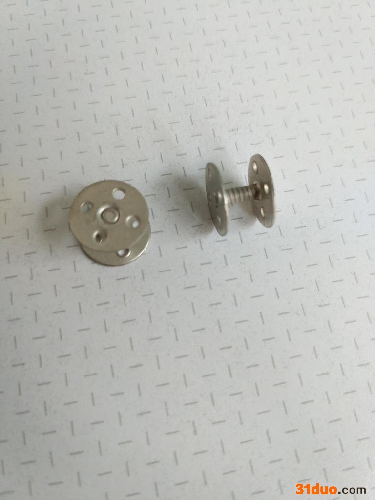 供应加工铸造车间造型镀锡排气管小型铸钉芯撑 顶码