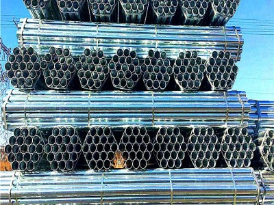 天津钢厂直发 镀锌钢管 燃气管 消防管 无缝镀锌管 镀锌带圆管