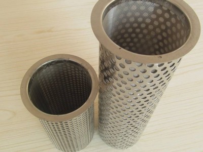 定制冲孔管 滤芯骨架 过滤管 排气管 不锈钢冲孔管 多孔钢管 骨架管 骨架网孔管