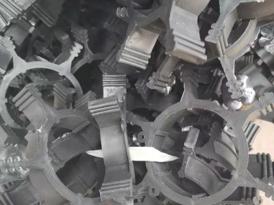 天然气管道塑料支架厂家生产管道固定塑料支架