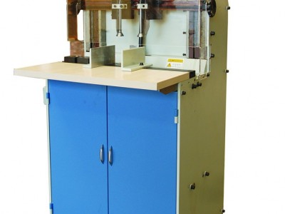 ** 华生鑫QSQJ-70双头切气动圆角机